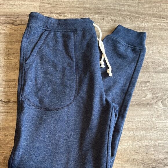 jcrew mens slim fleece sweatpants with cuffs. NEW - Picture 3 of 3